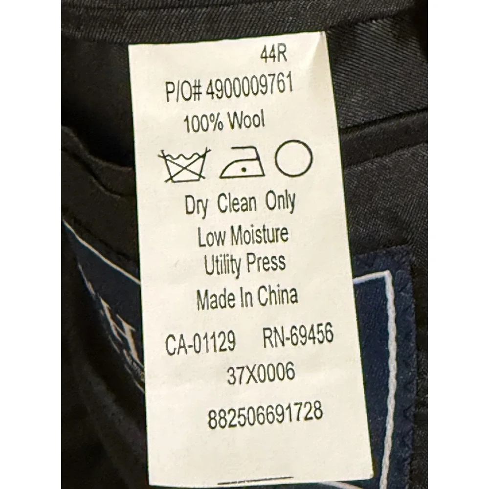 Chaps Men's 44R 2-Piece Suit 100% Wool Charcoal Gray Pinstripe Jacket and Pants